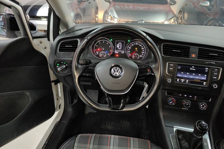 Used Volkswagen Golf 2017 230TSI Manual Comfort Edition – Celebrating Milestone of One Million Units