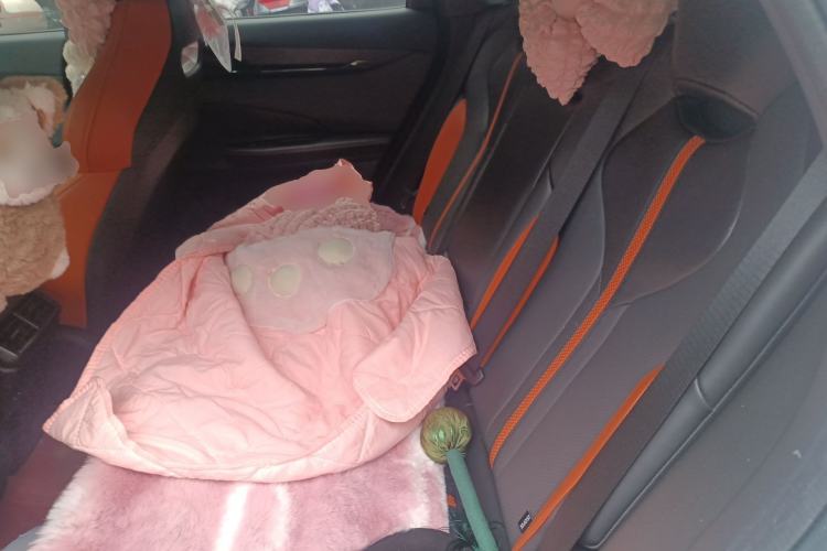 Used CHANGAN UNI-V 2024 1.5T Prestige Sport Edition Left Rear Seat