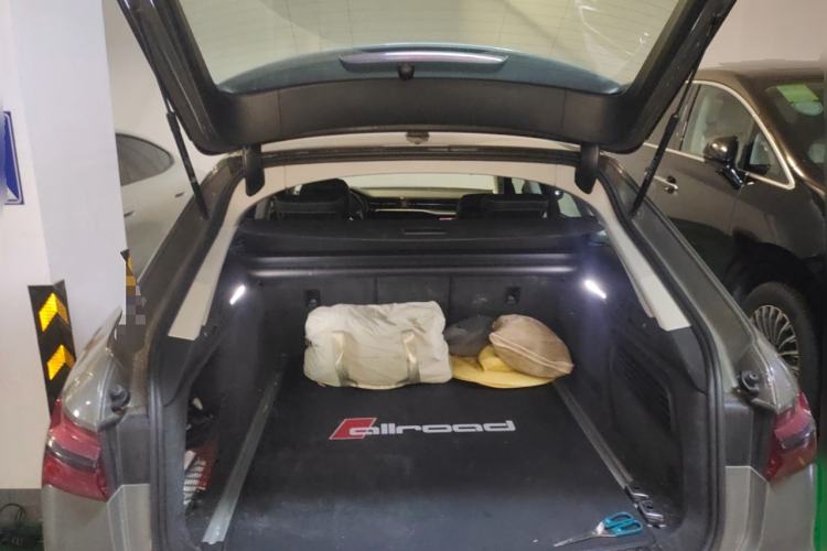 Used Audi A6 2022 allroad quattro Explorer 55 TFSI Prestige Off-Road Model
