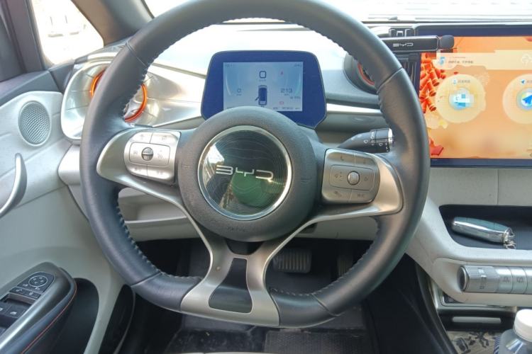 Used BYD Dolphin 2021 405 km Fashion Edition
