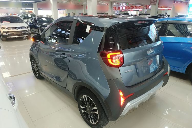 Used Chery QQ Little Ant 2022 Restyled Version Sweet Pink Edition Half-Sugar Version 28.8 kWh 30 kW 301 km Exterior 2