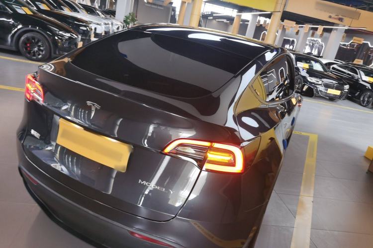 Used Tesla Model Y 2024 Rear-Wheel-Drive Version