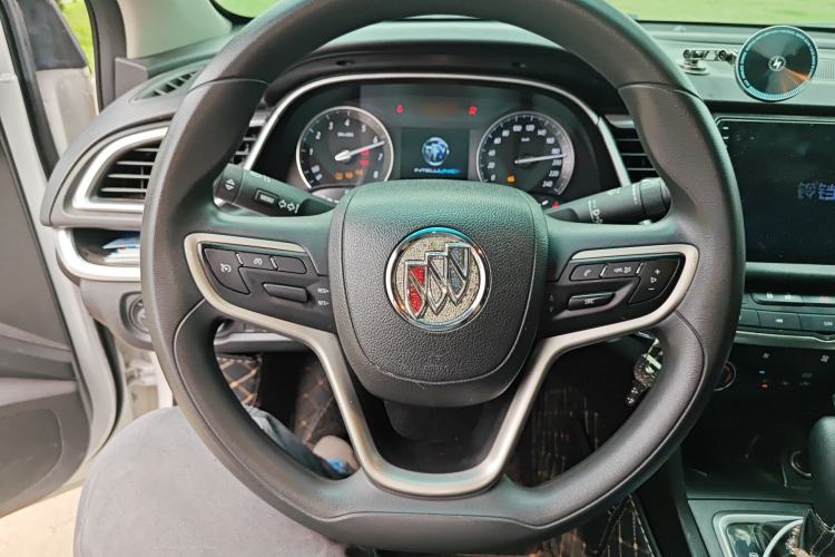 Used Buick GT 2021 Revised Version Flagship 1.5L Automatic Elite Edition Steering Wheel