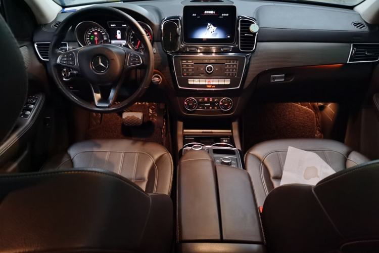 Used Mercedes-Benz GLE 2018 GLE 320 4MATIC Dynamic Edition Collector's Edition