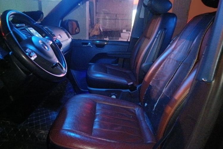 Used Volkswagen Caravelle 2014 2.0 TSI Four-Wheel Drive Comfort Edition Left Front Seat