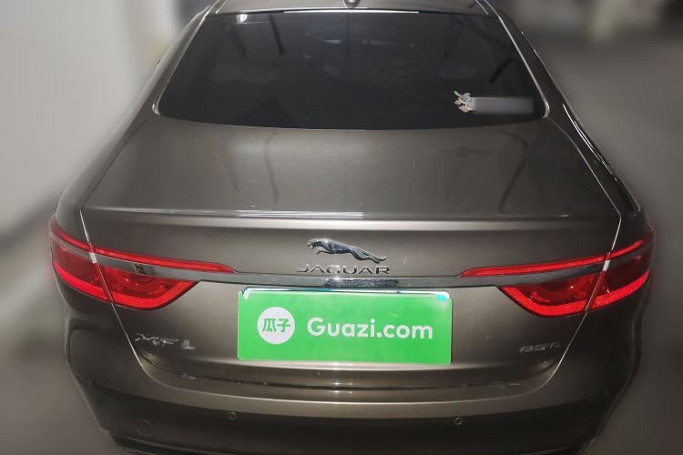 Used Jaguar XFL 2018 XFL 2.0T 250 PS Luxury Edition