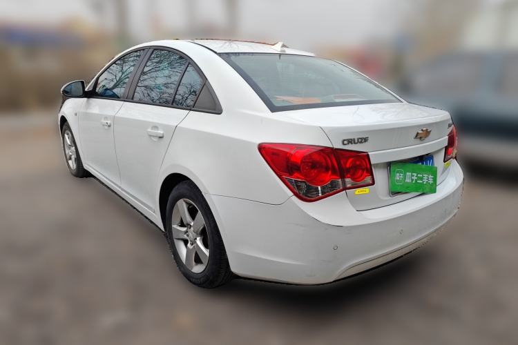 Used Chevrolet Cruze 2013 1.6L SE MT
