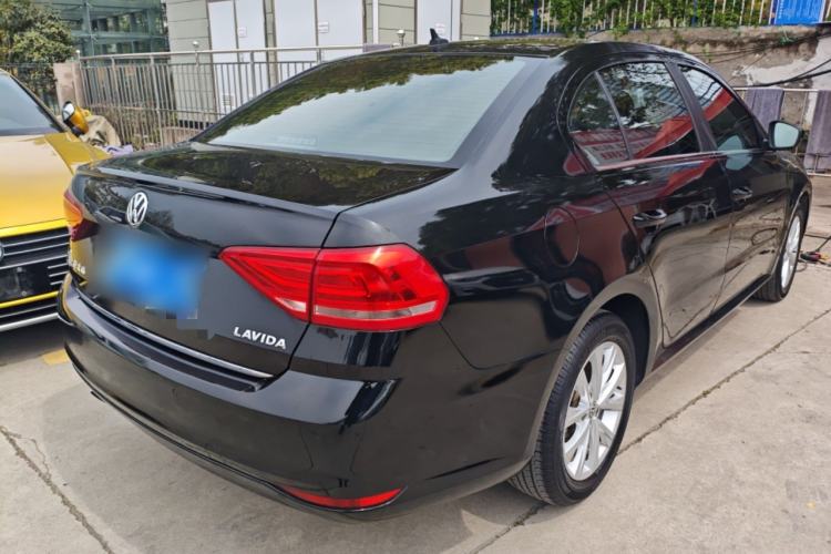 Used Volkswagen Lavida 2015 1.6L Automatic Comfort Edition Rear Right 45 Deg