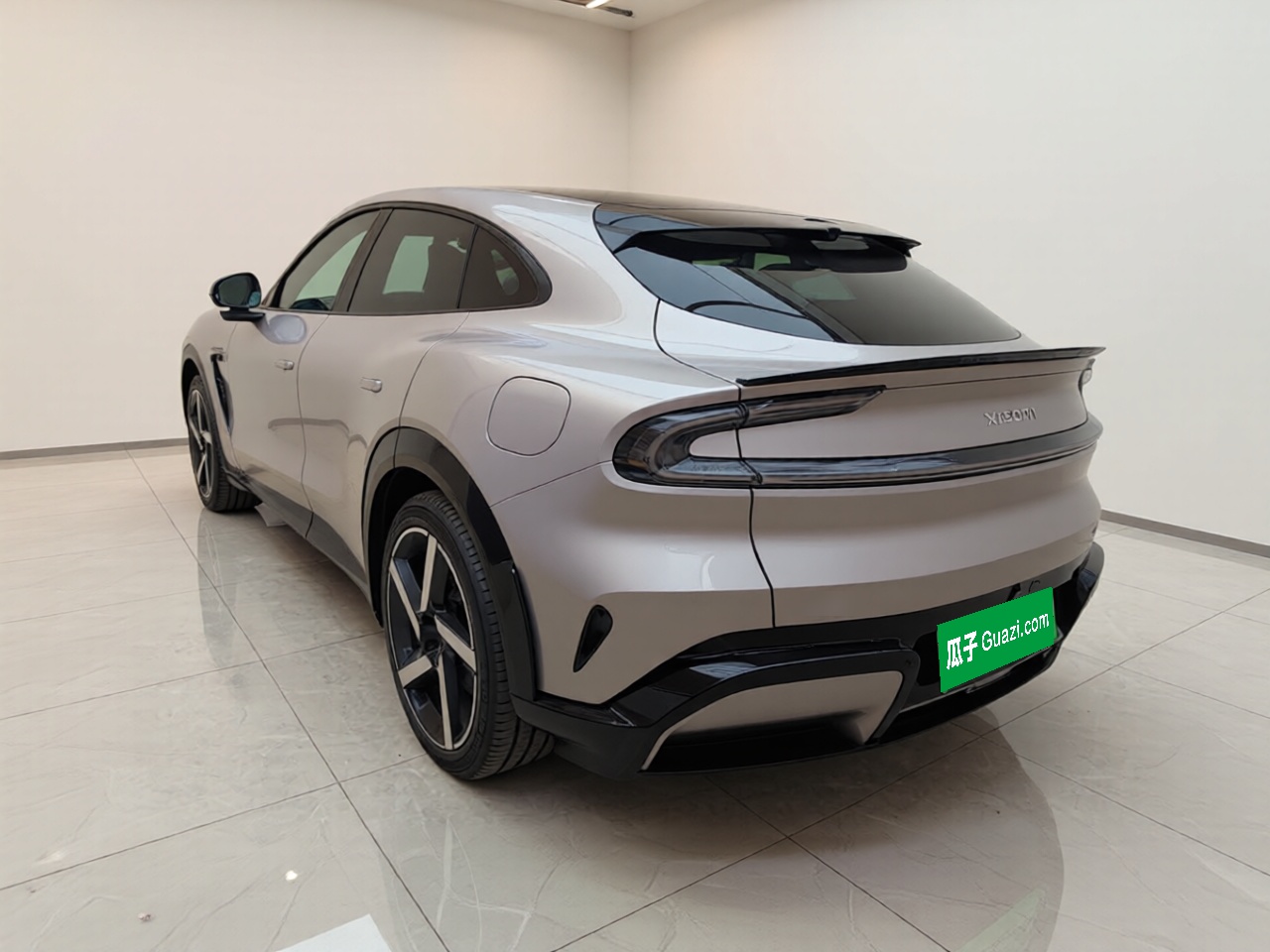 Xiaomi Auto YU7 2025 Ultra-Long Range High-Performance All-Wheel-Drive Max Edition — снимка 4