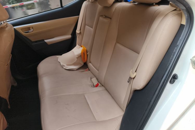 Used Toyota Corolla 2017 Revised Version 1.2T S-CVT GL-i
