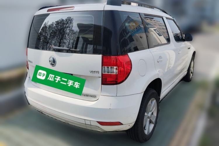 Used Skoda Yeti 2017 TSI280 DSG Advanced Edition Rear Right 45 Deg