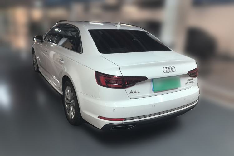 Used Audi A4L 2019 40 TFSI Ambition China VI