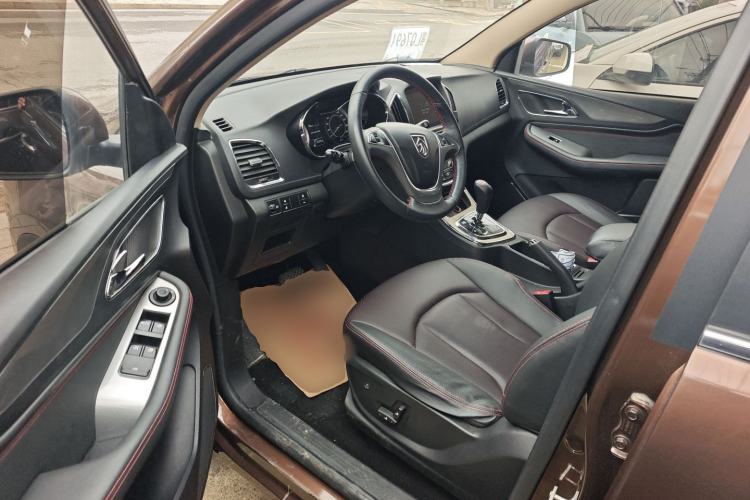 Used Baojun 560 2016 1.8L iAMT Luxury Model