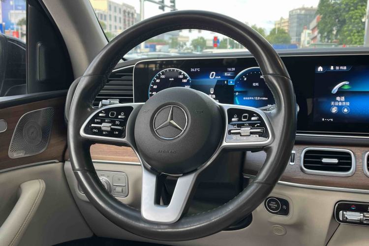 Used Mercedes-Benz GLE 2020 Facelifted GLE 350 4MATIC Luxury Edition
