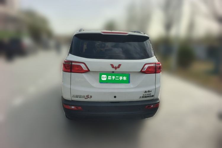 Used Wuling Hongguang S3 2019 1.5L Manual Comfort Model China VI Standard
