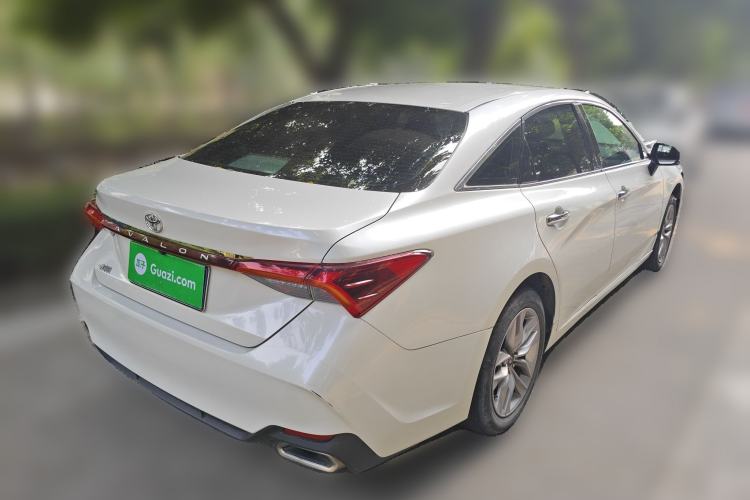 Used Toyota Avalon 2019 2.0L Ambition Edition China VI