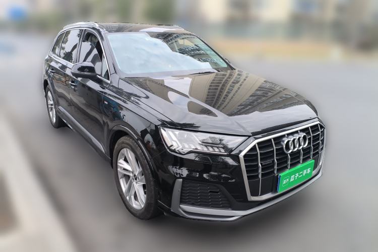 Used Audi Q7 2023 45 TFSI quattro S line Sport model