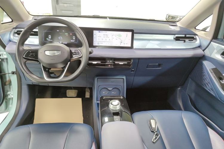 Used Geometry E Firefly 2022 401 km Linglong Tiger 4 Seats