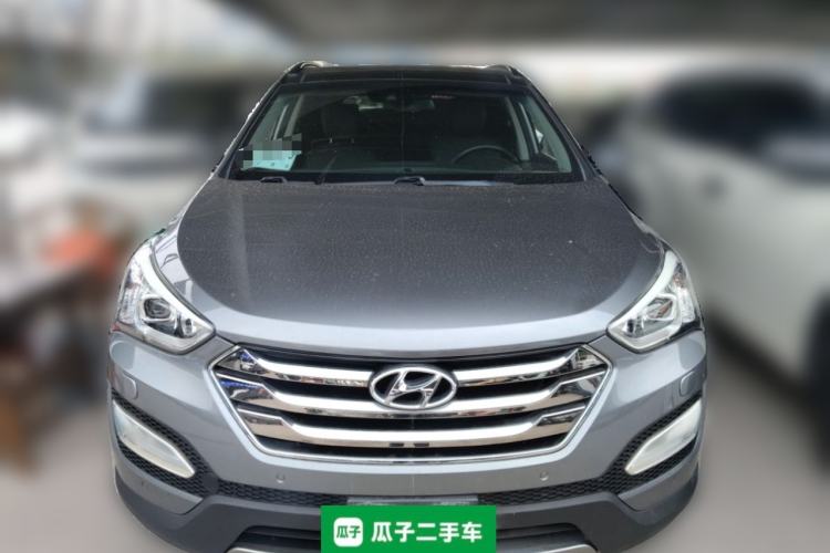 Used Hyundai Santa Fe Classic 2013 3.0L Four-Wheel Drive Luxury Edition 7 Seats Euro IV Front