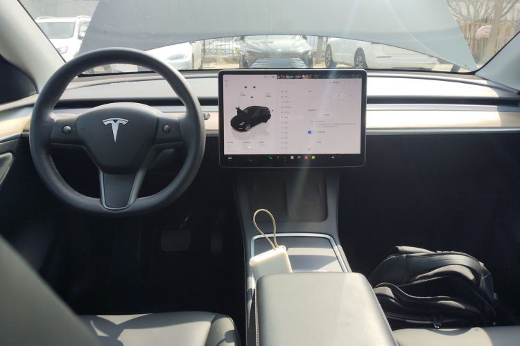 Used Tesla Model Y 2022 Rear-Wheel-Drive Version