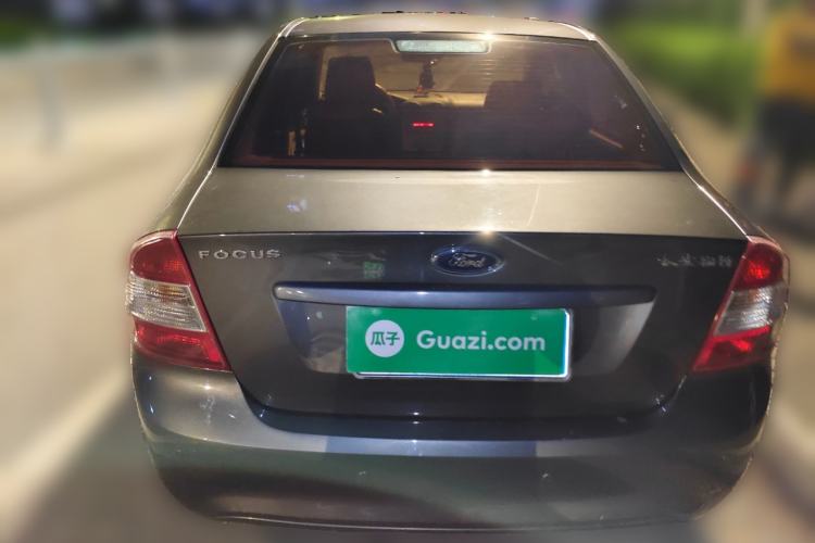 Used Ford Focus 2013 Sedan Classic 1.8L Automatic Base Model