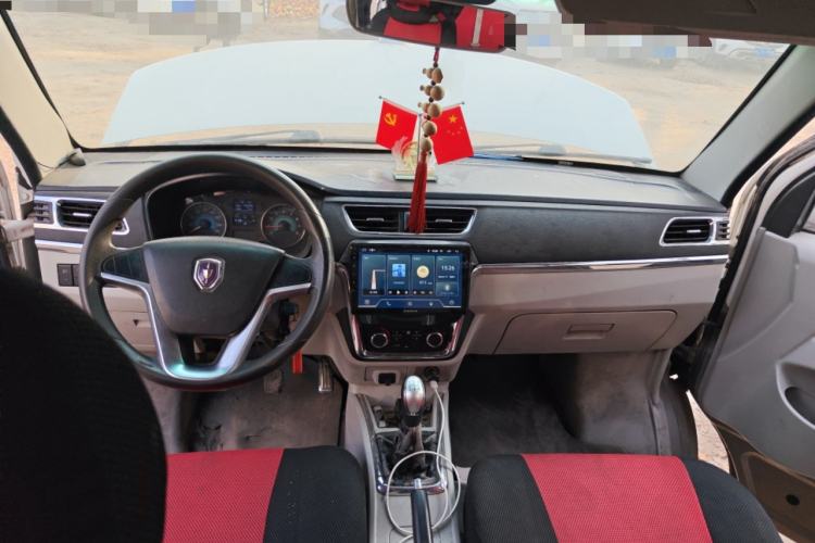 Used Jinbei New Hiace X30L 2016 1.3L Wealth Edition DLCG12 Center Console