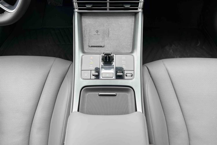 Used BYD Seal 2023 DM-i 1.5L 121km Prestige Model