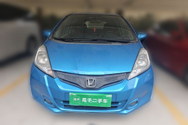 Used Honda Fit 2011 1.3L manual Comfort version
