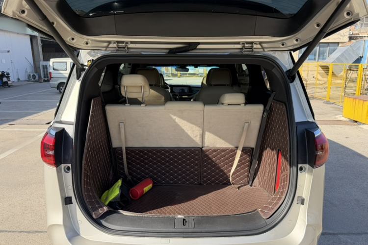 Used Buick GL8 2022 ES Land Cruiser 653T Luxury Model