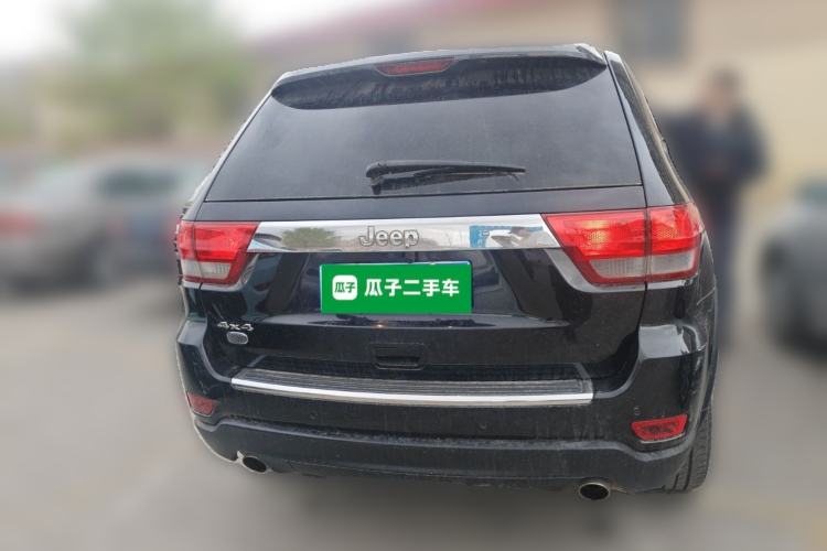 Used Jeep Grand Cherokee 2011 5.7L Flagship Navigation Edition
