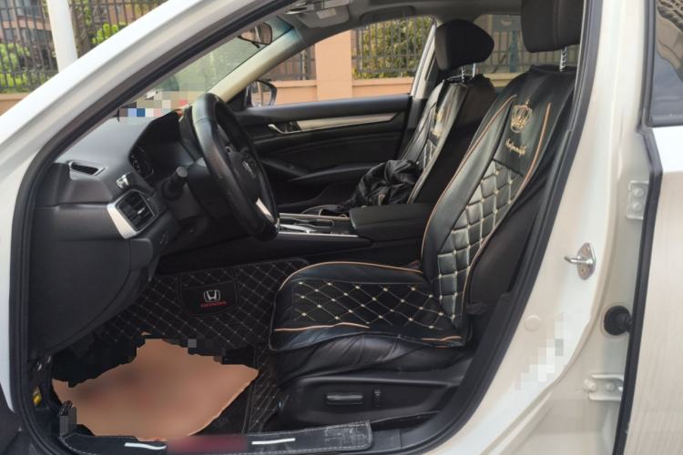 Used Honda Accord 2018 260TURBO Elite Edition China VI Left Front Seat