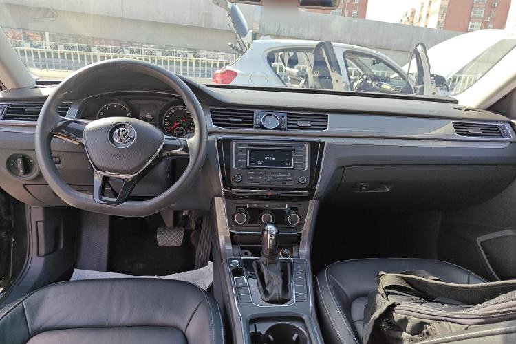 Used Volkswagen Passat 2017 1.8TSI DSG Government Procurement Version (CEA Engine)
