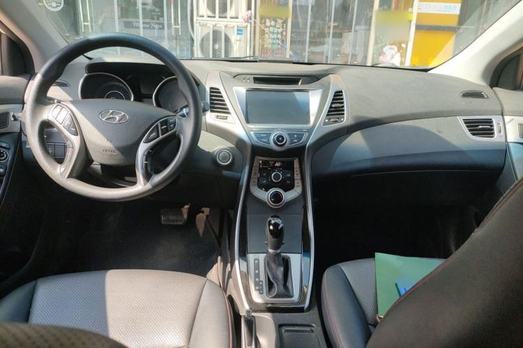 Used Hyundai Elantra (5th Generation / Langdong) 2016 1.6L Automatic Prestige Model