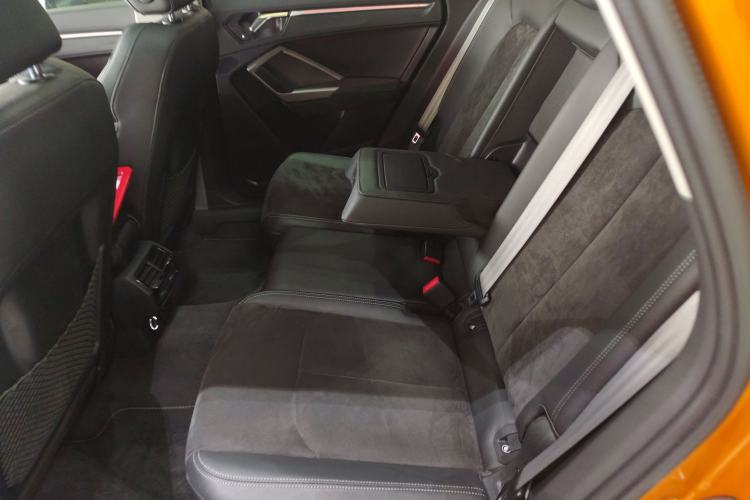 Used Audi Q3 2019 40 TFSI Fashion Dynamic Model