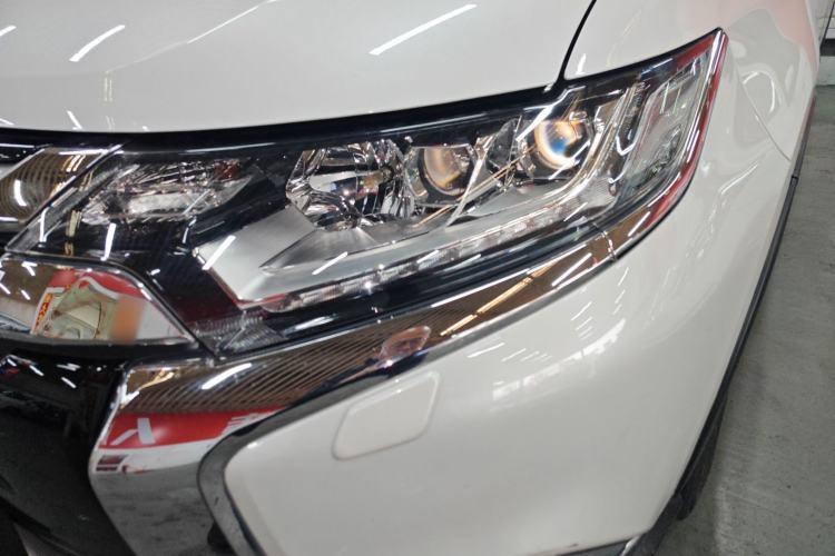 Used Mitsubishi Outlander 2016 2.4L 4x4 Elite Edition 5 Seats
