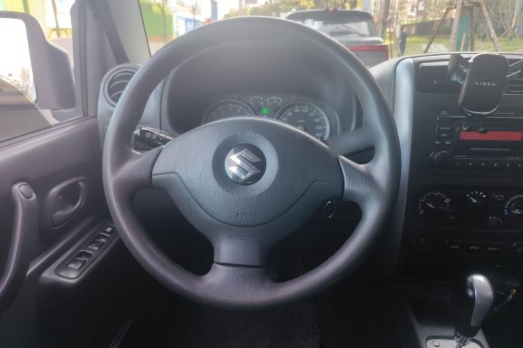 Used Suzuki Jimny 2012 1.3 AT JLX Steering Wheel