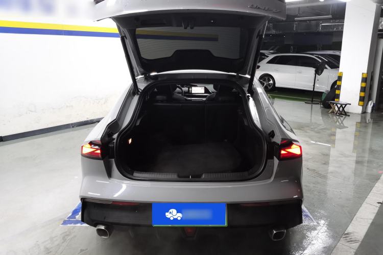 Used CHANGAN UNI-V iDD 2023 Zhidian iDD 1.5T 113km Smart & Fun Version (Rapid Edition)