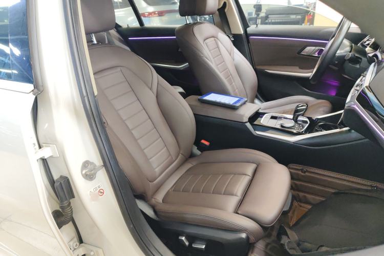 Used BMW 3 Series 2020 320Li M Sport Package Right Front Seat