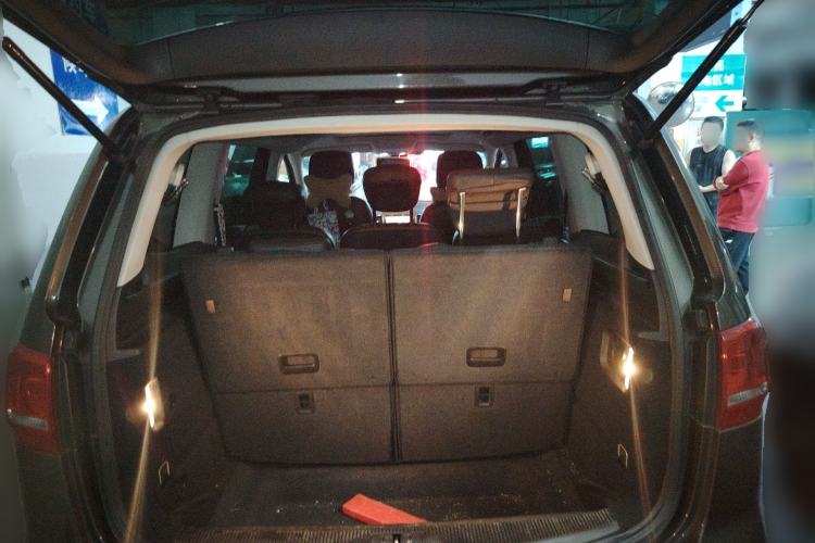 Used Volkswagen Sharan 2013 1.8TSI Standard Model