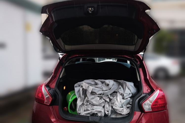 Used Nissan Tiida 2011 1.6L CVT Smart Version