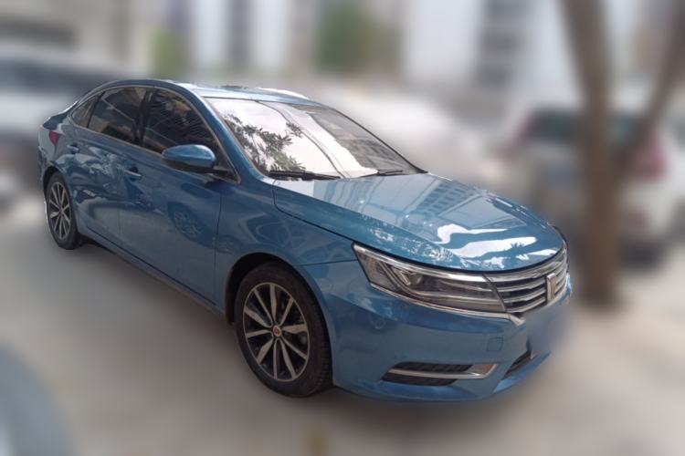 Used Roewe i6 2018 20T Automatic Internet ZhiZun Edition Front Right 45 Deg