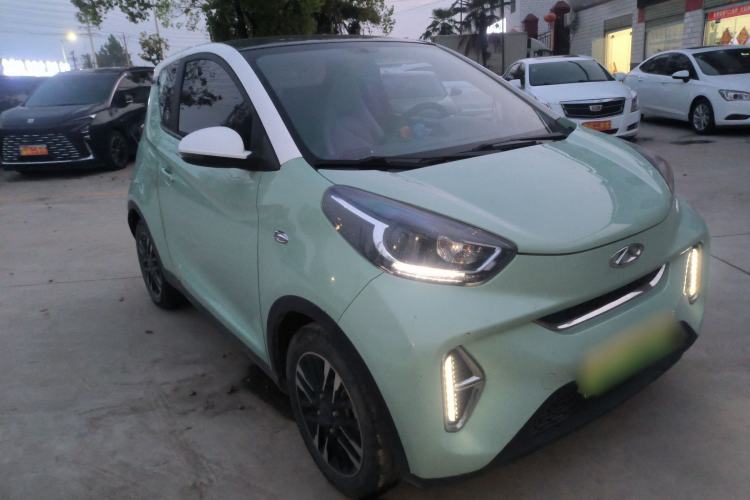 Used Chery QQ Little Ant 2022 Sweet Pink Edition Half-Sugar Version 3-Cell Lithium 30kW 301km Front Right 45 Deg