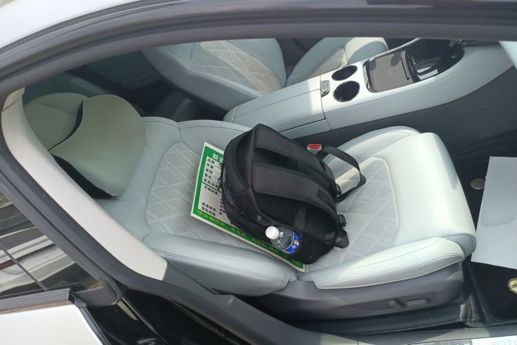 Used Leapmotor C01 2024 All-Electric 625 Deluxe Edition Right Front Seat