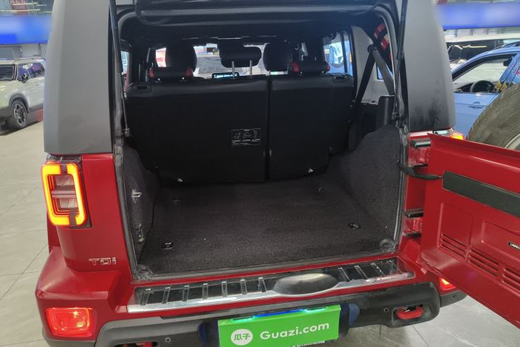 Used BAIC Off-Road BJ40 2023 2.0D Automatic Four-Wheel Drive Blade Hero Edition Adventurer Type