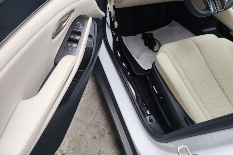 Used BYD Qin L 2024 DM-i 80KM Beyond Model