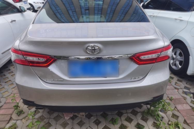 Used Toyota Camry 2019 2.5G Luxury Edition China VI Standard Rear