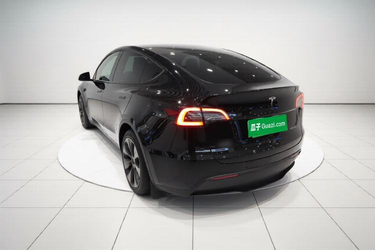 Used Tesla Model Y 2023 Rear-Wheel-Drive Version