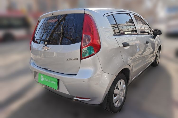 Used Chevrolet Sail 2010 Hatchback 1.2L Manual Ideal Edition
