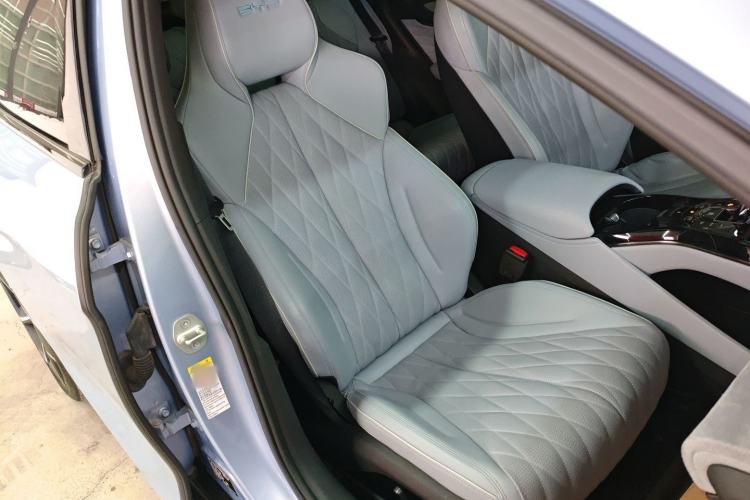 Used BYD Seal 2022 700 km Long-Range Rear-Wheel-Drive Version