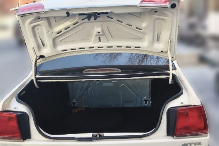 Used Volkswagen Jetta 2012 1.6L Collector's Edition
